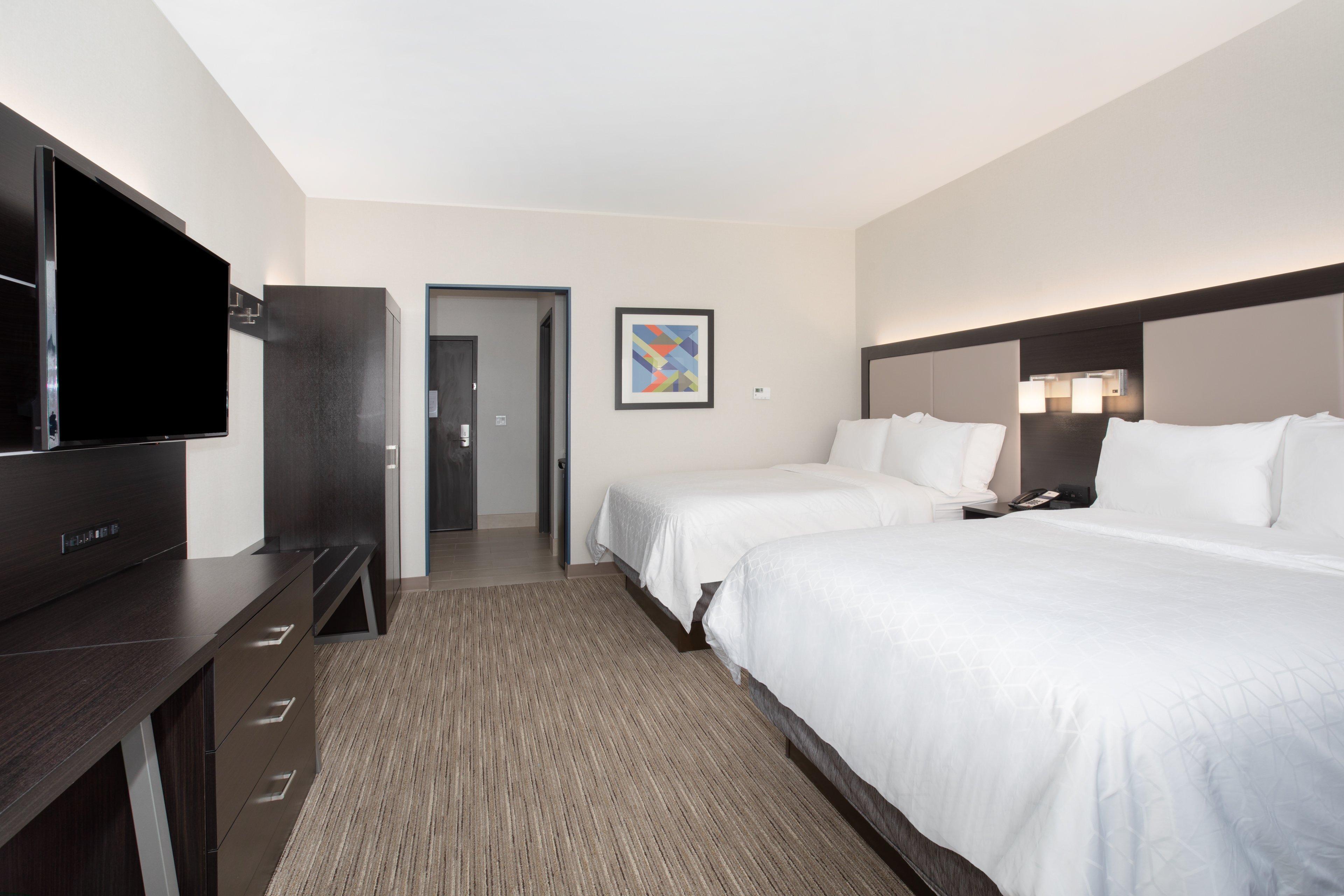 Holiday Inn Express & Suites - Ely By Ihg Exterior photo